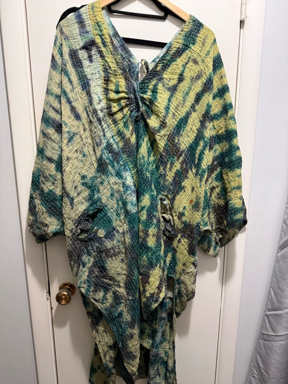 Kantha bae Moondance muu in Green and Yellow